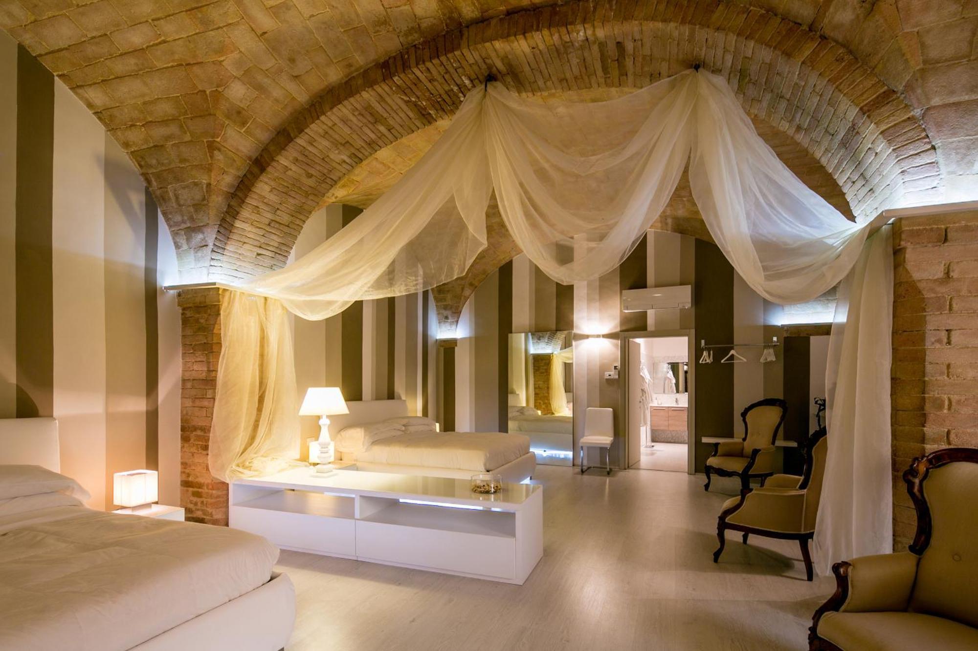Hotel Degli Affreschi มอนเตฟัลโก ห้อง รูปภาพ